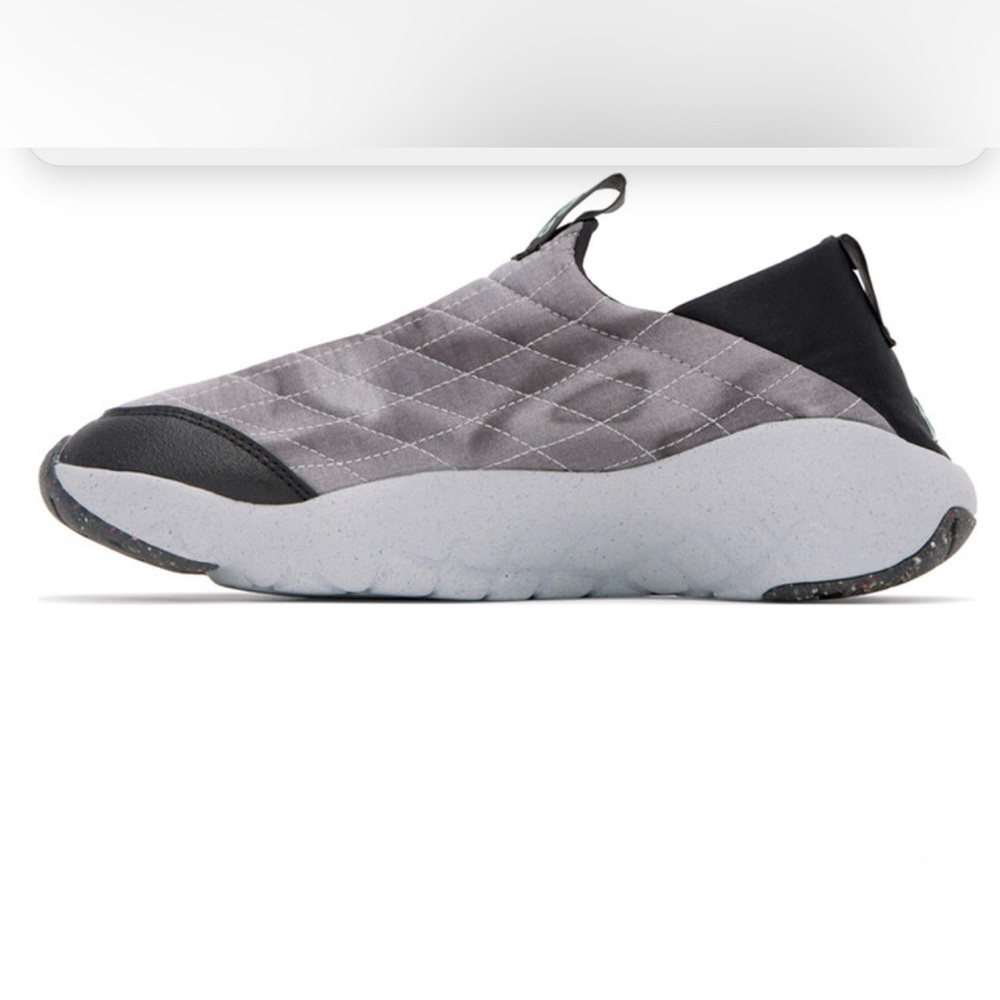 Nike Gray & Black ACG Moc 3.5 Sneaker 9.5 Men/11 Women
